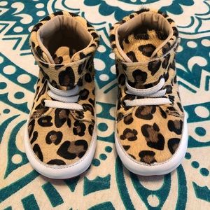 NEW Monkey Feet Leopard print high-top sneakers